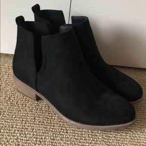 Black cut out side booties